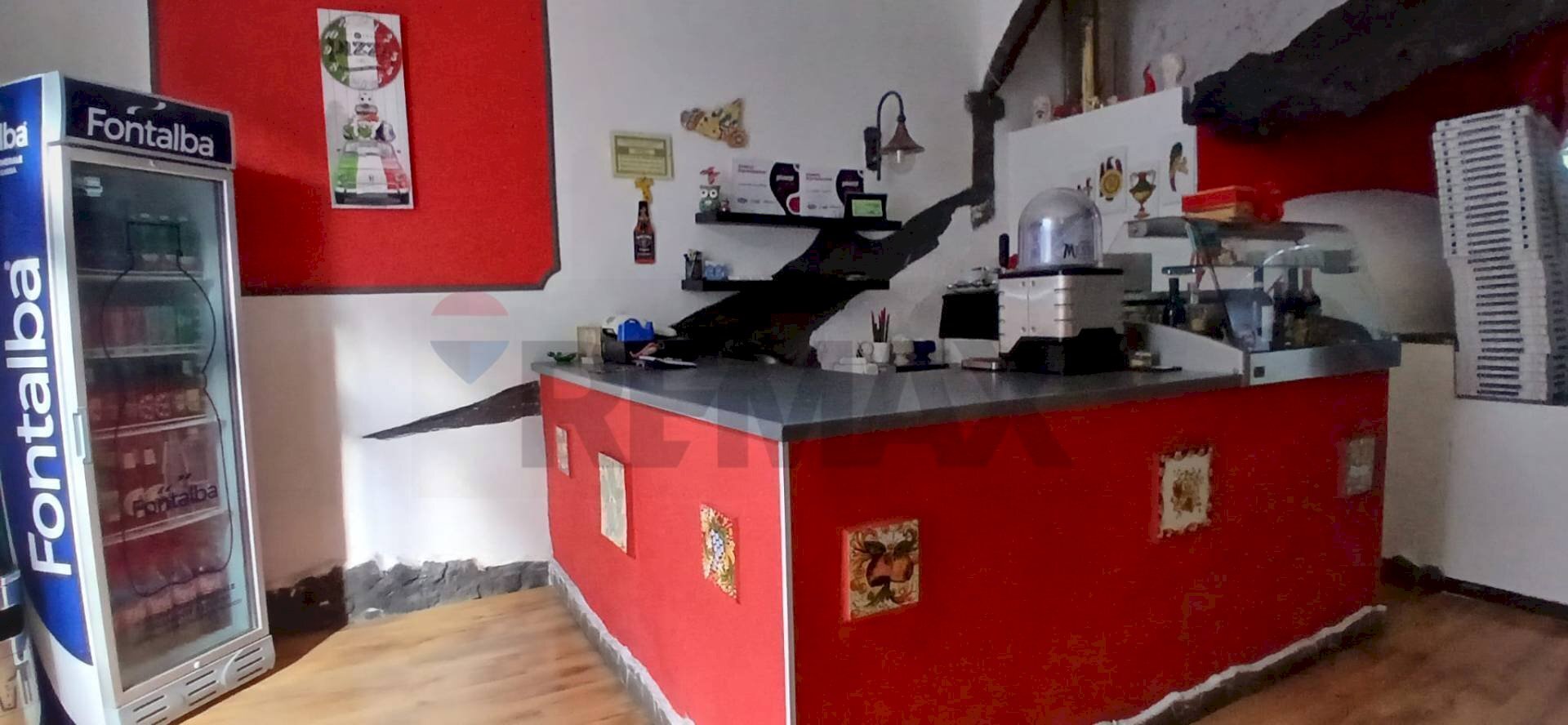 Cucina - Locale Commerciale Via Umberto I
159, Fiumefreddo di Sicilia - foto 3