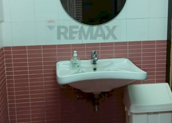 Bagno - Commercial Premises Via Umberto I
 
159, Fiumefreddo di Sicilia - photo 15