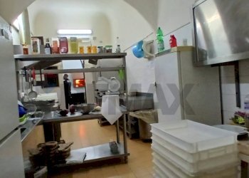 Dispensa di stoccaggio - Commercial Premises Via Umberto I
 
159, Fiumefreddo di Sicilia - photo 20