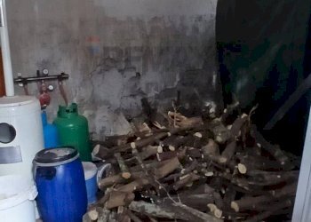 Dispensa di stoccaggio - Commercial Premises Via Umberto I
 
159, Fiumefreddo di Sicilia - photo 26