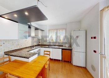 Cucina - Trilocale via Giacomo Leopardi
 
3, Bussero - foto 14