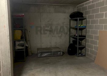 Parcheggio - Box Via Cristoforo Colombo
 
8, Segrate - foto 4