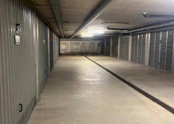 Parcheggio - Box Via Cristoforo Colombo
 
8, Segrate - foto 6