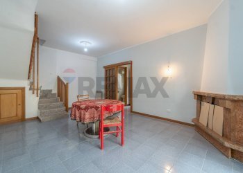 Sala da pranzo - Villa Via Pietro Fumaroli
 
2, Ladispoli - foto 5