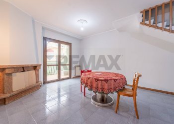 Sala da pranzo - Villa Via Pietro Fumaroli
 
2, Ladispoli - foto 8