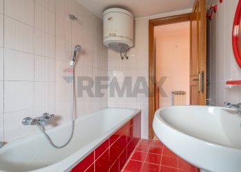 Bagno - Villa Via Pietro Fumaroli
 
2, Ladispoli - foto 17