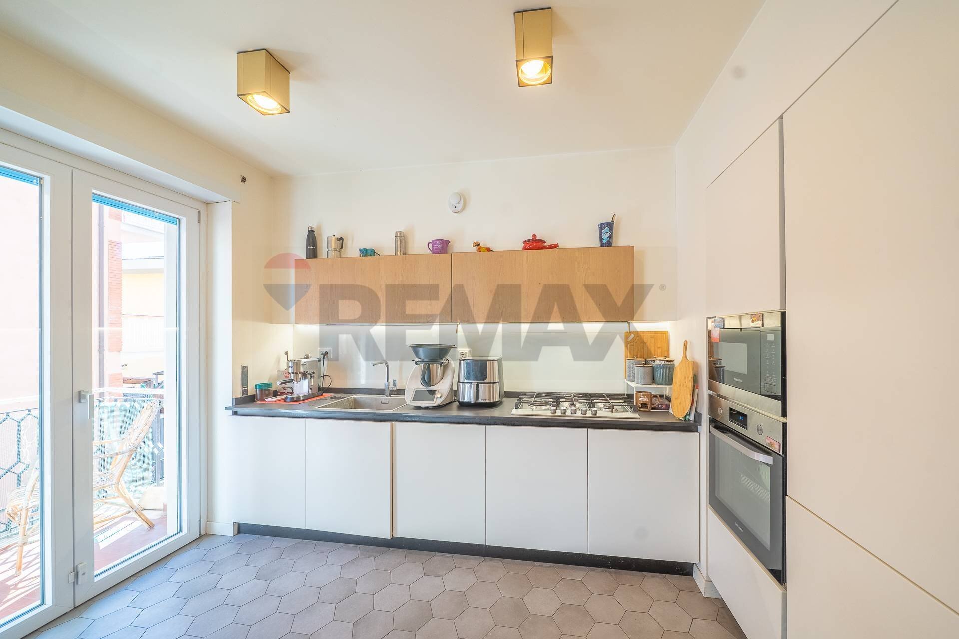 Cucina - Trilocale via Col di Lana
 
18, Ciampino - foto 1