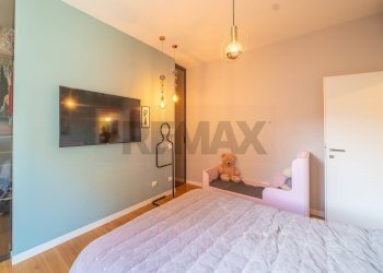 Camera / camera da letto - Trilocale via Col di Lana
 
18, Ciampino - foto 31