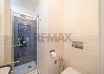 Bagno - Trilocale via Col di Lana
 
18, Ciampino - foto 33