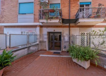 Terrazza - Trilocale via Col di Lana
 
18, Ciampino - foto 40