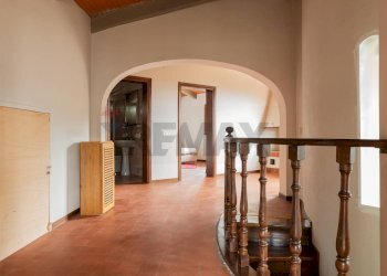 Hall / corridoio - Independent house Via La Badia, Loro Ciuffenna - photo 15