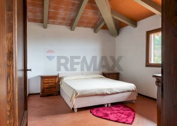 Camera / camera da letto - Independent house Via La Badia, Loro Ciuffenna - photo 18