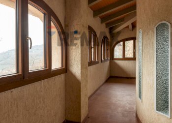 Hall / corridoio - Casa indipendente Via La Badia, Loro Ciuffenna - foto 23