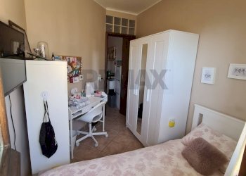 Camera / camera da letto - Villa a Schiera VIA Plutarco
 
62/b, Guidonia Montecelio - foto 25