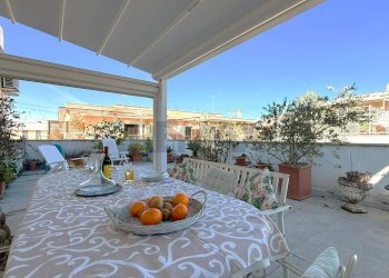 Terrazza - Attico Via Conca D'oro
 
278, Roma - foto 1