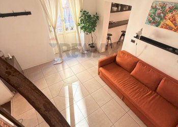 Soggiorno - Trilocale via del  vecchio bastione
 
20, Catania - foto 24