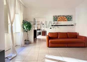 Soggiorno - Trilocale via del  vecchio bastione
 
20, Catania - foto 25