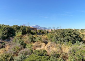 Vista delle montagne - Trilocale via giovanni fattori
 
27, Gravina di Catania - foto 22