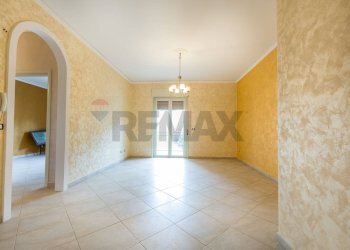 Stanza vuota - Appartamento via libertà
 
62, Riposto - foto 5