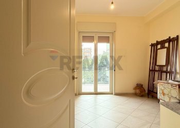 Stanza vuota - Appartamento via libertà
 
62, Riposto - foto 7