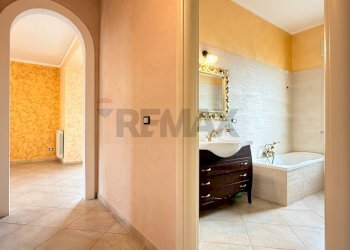 Hall / corridoio - Appartamento via libertà
 
62, Riposto - foto 9