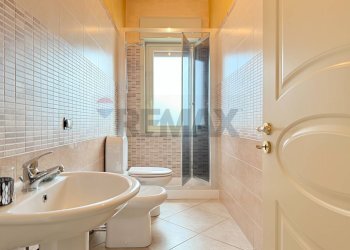 Bagno - Appartamento via libertà
 
62, Riposto - foto 16