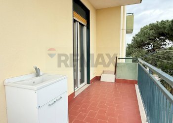 Balcone - Appartamento via libertà
 
62, Riposto - foto 18