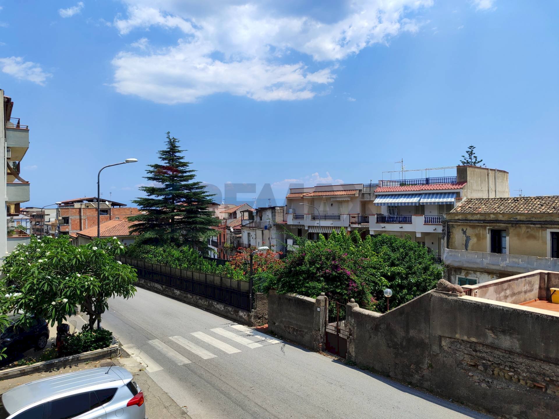 Edificio all\'aperto - Quadrilocale Via Consolare Valeria
 
358, Sant'Alessio Siculo - foto 3