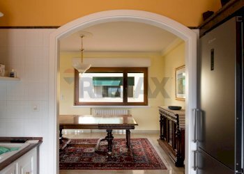 Cucina - Villa VIA SALIERA
 
100, Torricella Peligna - foto 15