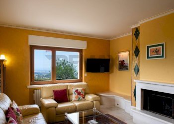 Soggiorno - Villa VIA SALIERA
 
100, Torricella Peligna - foto 16