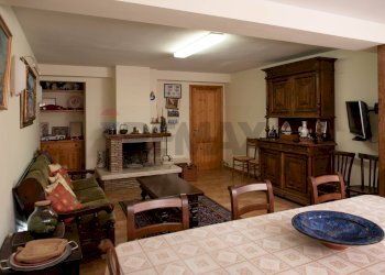 Sala da pranzo - Villa VIA SALIERA
 
100, Torricella Peligna - foto 42