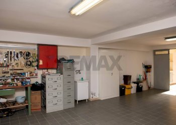 Stanza vuota - Villa VIA SALIERA
 
100, Torricella Peligna - foto 44