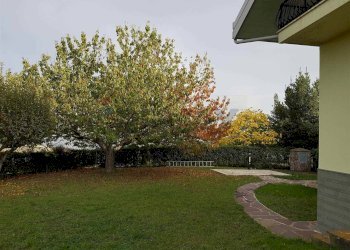 Giardino - Villa VIA SALIERA
 
100, Torricella Peligna - foto 53