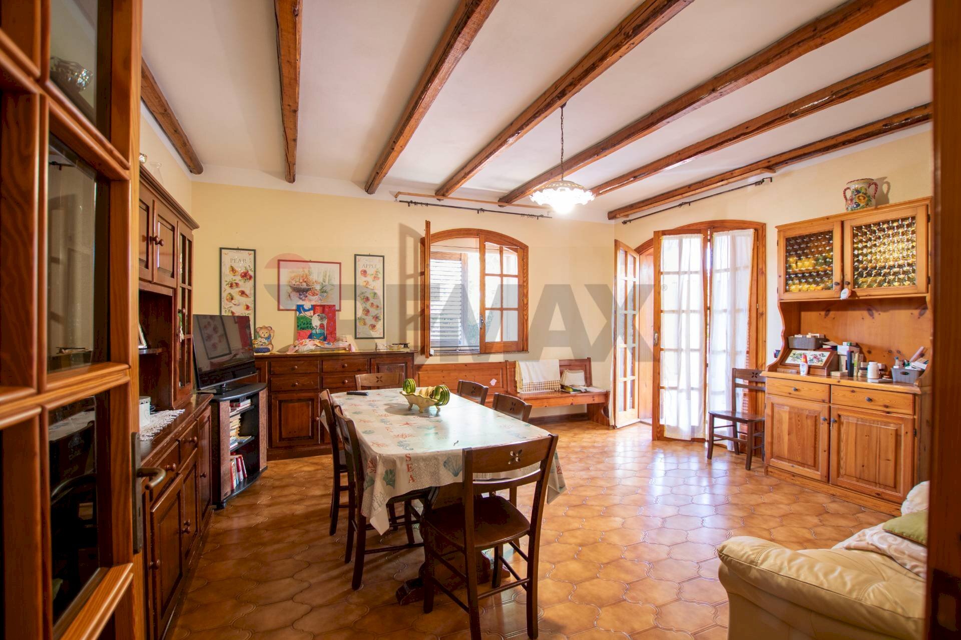 Sala da pranzo - Villa via della pernice
 
4, Siracusa - photo 3