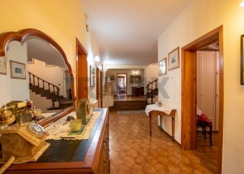 Hall / corridoio - Villa via della pernice
 
4, Siracusa - foto 22