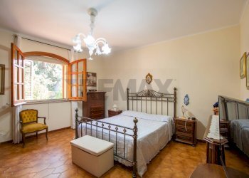 Camera / camera da letto - Villa via della pernice
 
4, Siracusa - foto 28