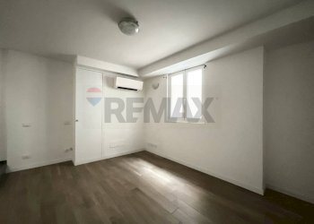 Stanza vuota - Trilocale Via Caduti
 
61, Arese - foto 16