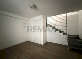 Scale - Trilocale Via Caduti
 
61, Arese - foto 19