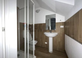 Bagno - Trilocale Via Caduti
 
61, Arese - foto 20