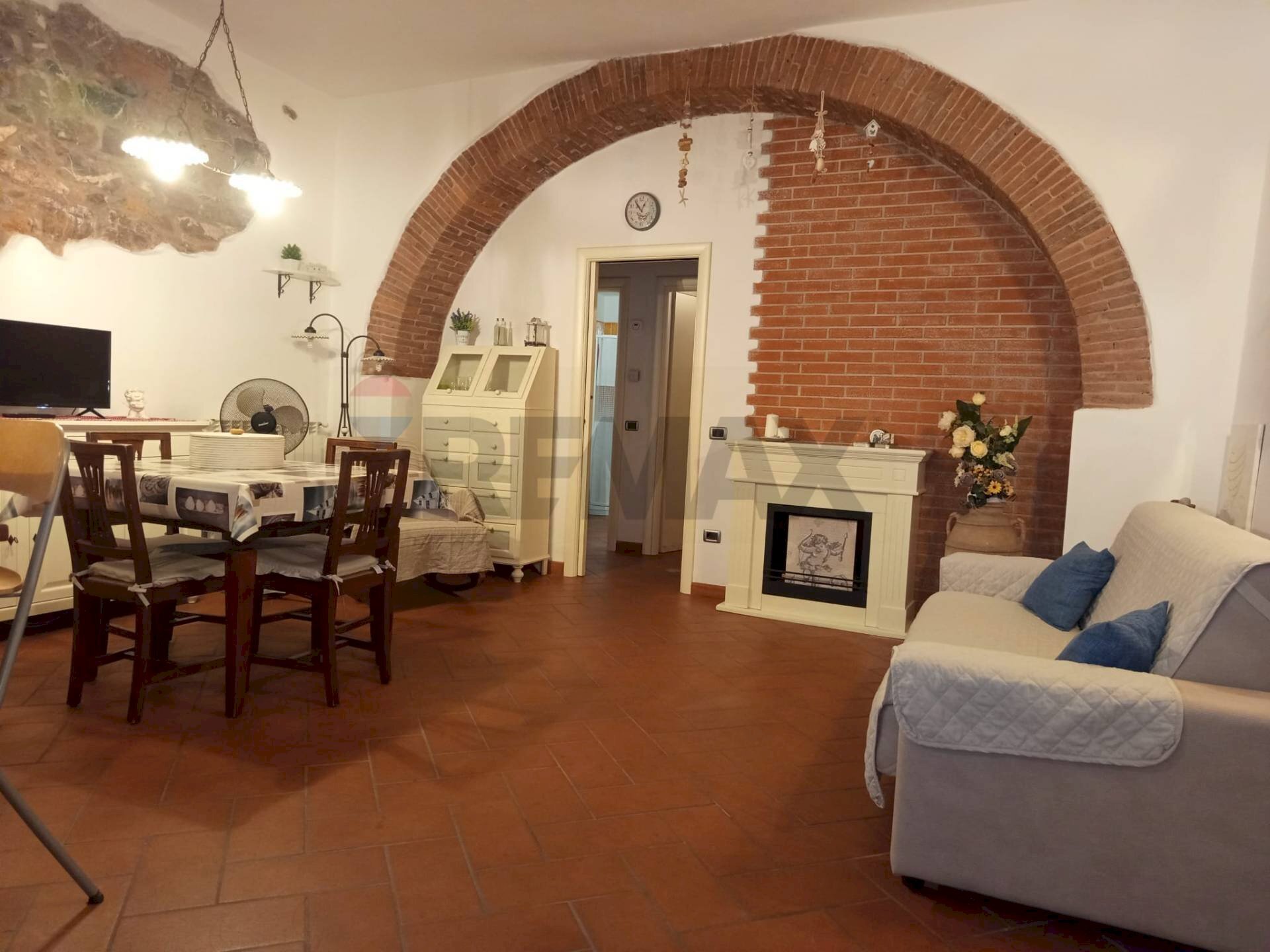 Sala da pranzo - Trilocale Piombino - foto 3