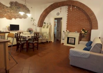 Sala da pranzo - Trilocale Piombino - foto 1