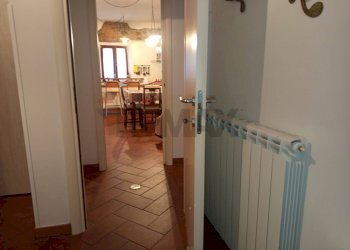 Hall / corridoio - Trilocale Piombino - foto 28