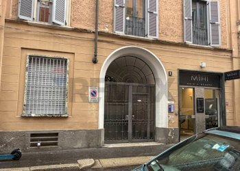 Via Novi - ingresso - One-room apartment Via Novi
 
1, Milano - photo 17