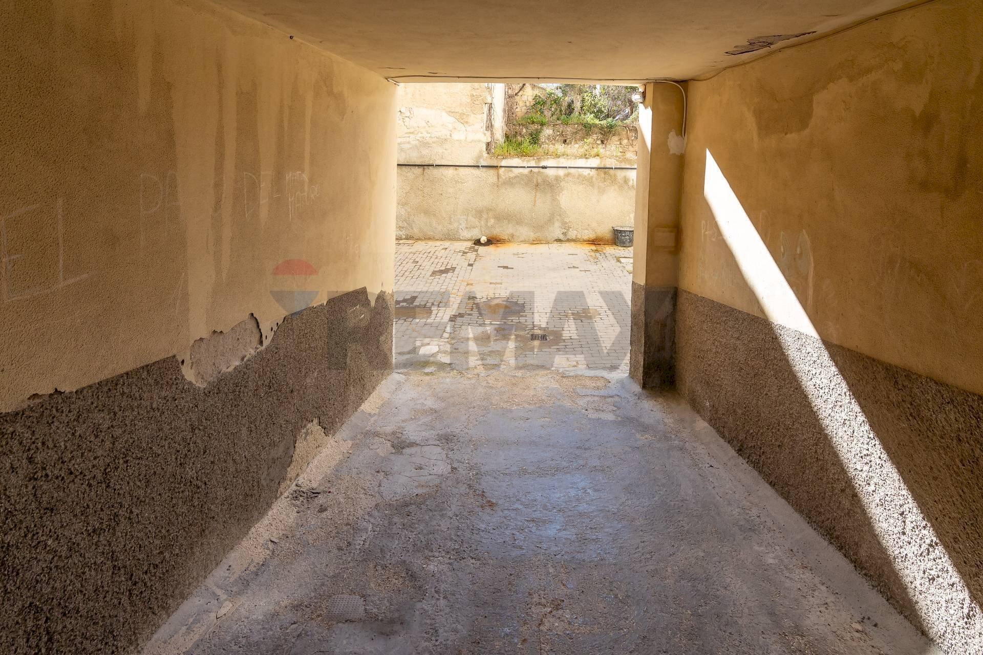 Parcheggio - Box Via Zara, Siracusa - foto 3