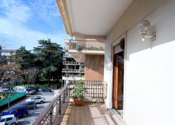 Balcone - Appartamento VIA GEMITO
 
19, Caserta - foto 5