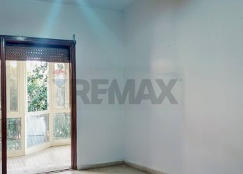 Stanza vuota - Appartamento VIA GEMITO
 
19, Caserta - foto 25