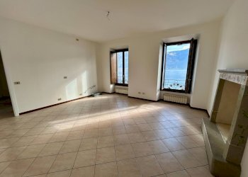 Stanza vuota - Three-room apartment Lovere - photo 3