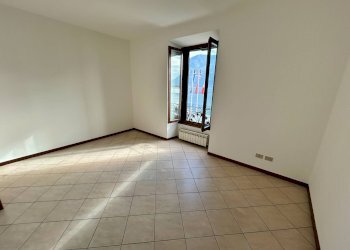Stanza vuota - Three-room apartment Lovere - photo 10