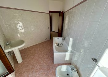 Bagno - Three-room apartment Lovere - photo 13