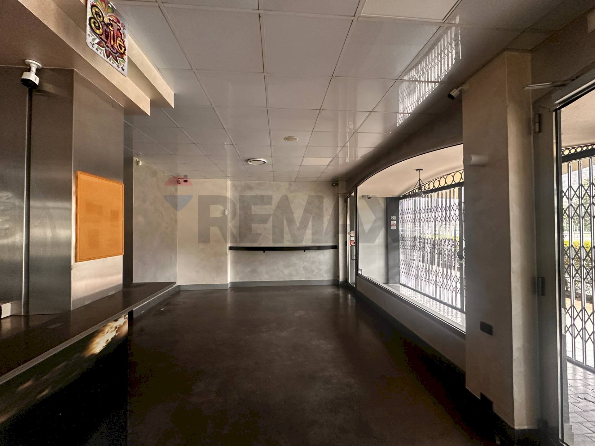 Ricezione / Lobby - Locale Commerciale largo volontari del sangue, Trescore Balneario - foto 3